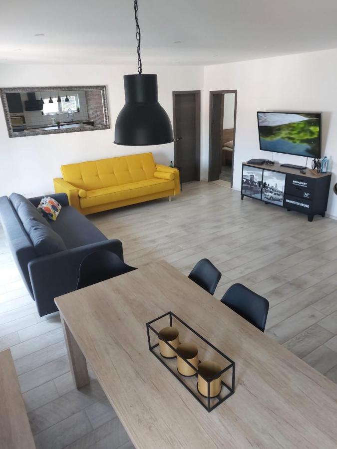 Apartmani Radic Rg Rogoznica (Sibenik-Knin) Exterior foto