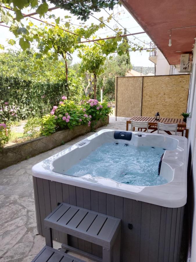 Apartmani Radic Rg Rogoznica (Sibenik-Knin) Exterior foto