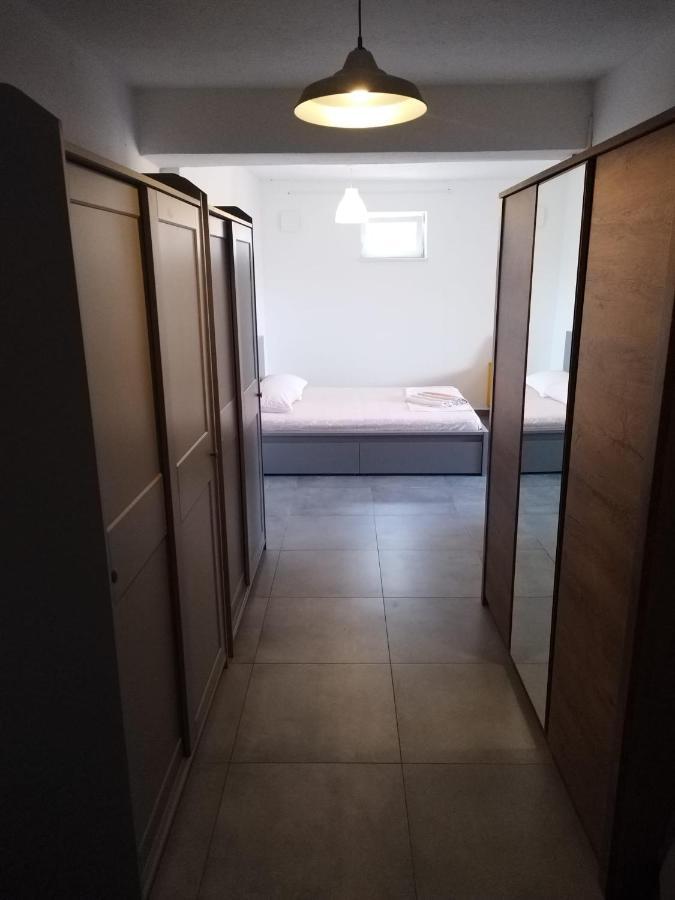 Apartmani Radic Rg Rogoznica (Sibenik-Knin) Exterior foto
