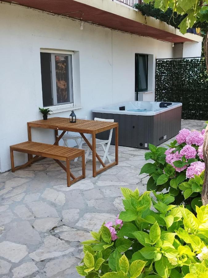 Apartmani Radic Rg Rogoznica (Sibenik-Knin) Exterior foto